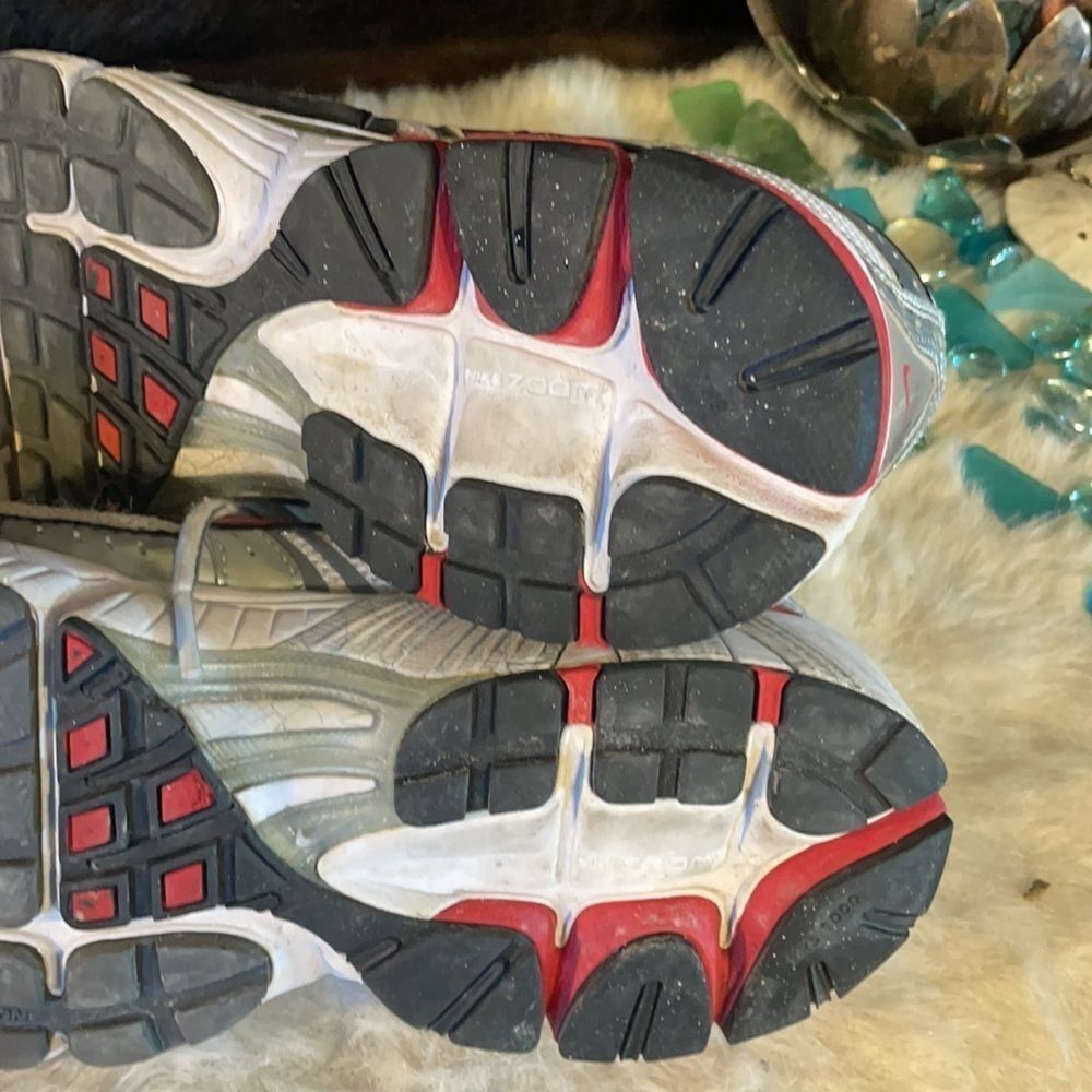 Nike shoes 9.5 (4862) - Picture 6 of 7